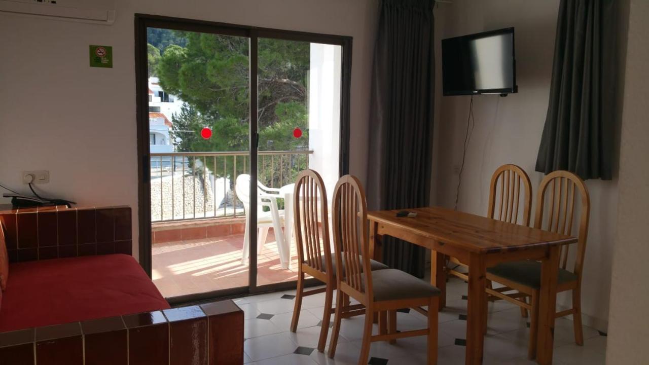 Es Grop Apartments Portinatx Ngoại thất bức ảnh